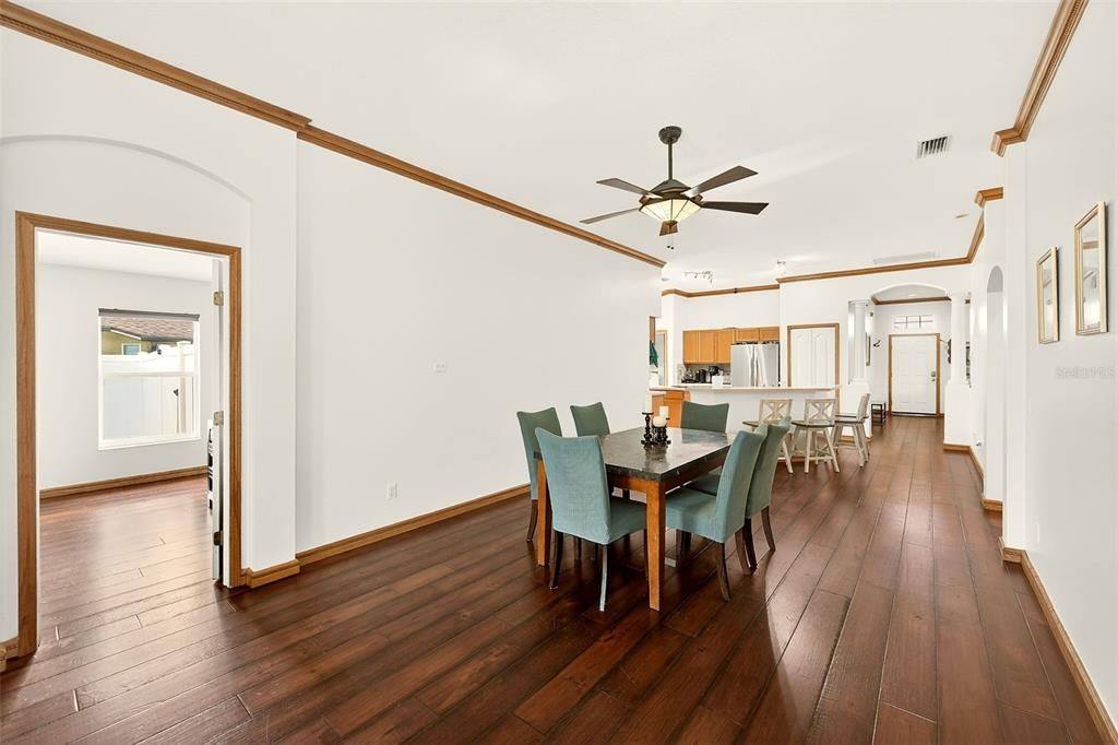 For Sale: $489,900 (4 beds, 2 baths, 2164 Square Feet)