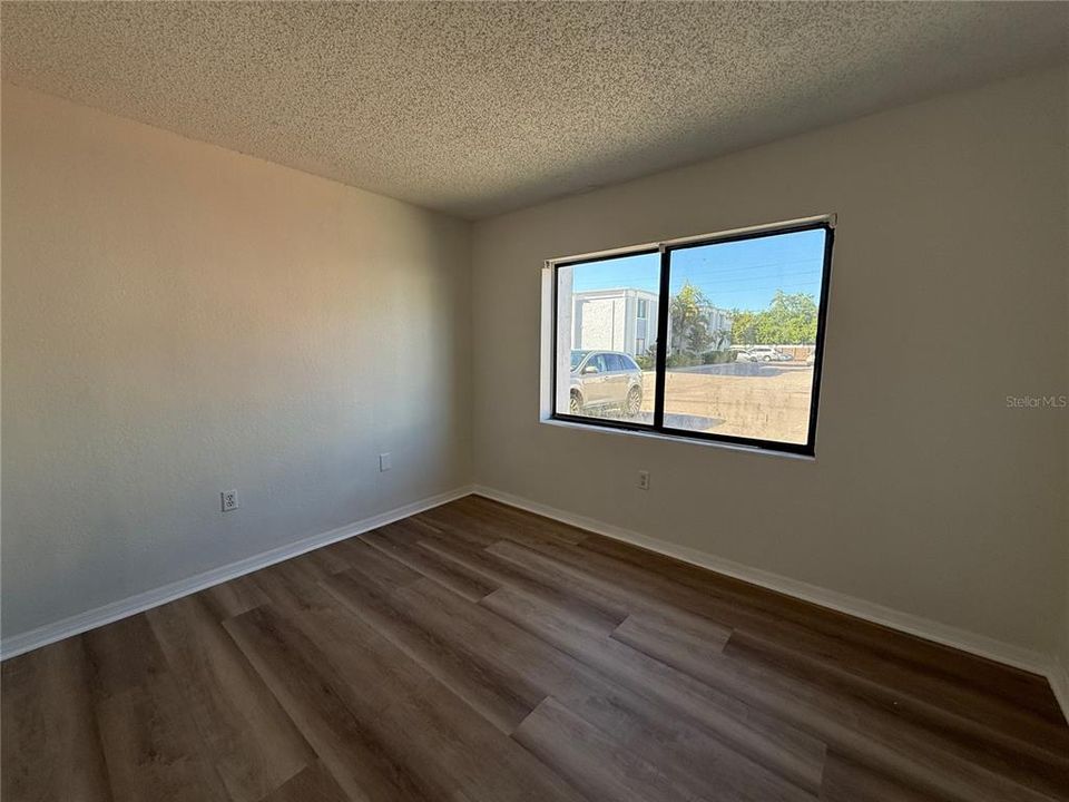 En Renta: $1,600 (2 camas, 1 baños, 960 Pies cuadrados)