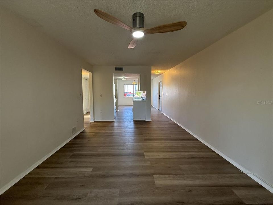 En Renta: $1,600 (2 camas, 1 baños, 960 Pies cuadrados)