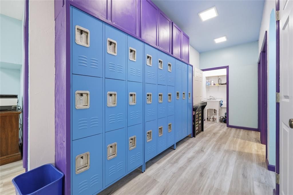 En Venta: $339,000 (0 camas, 0 baños, 3276 Pies cuadrados)