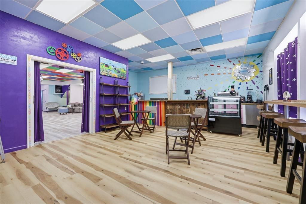 En Venta: $339,000 (0 camas, 0 baños, 3276 Pies cuadrados)