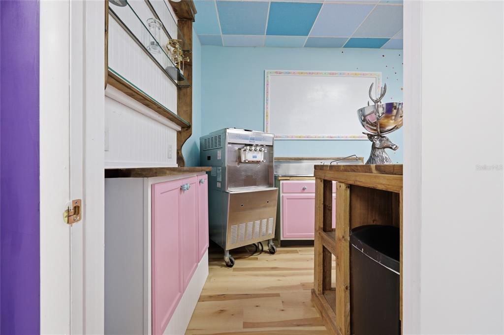 En Venta: $339,000 (0 camas, 0 baños, 3276 Pies cuadrados)