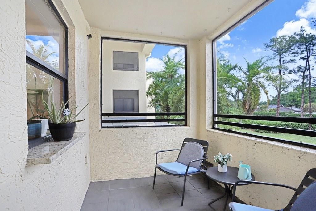 Active With Contract: $145,000 (1 beds, 1 baths, 734 Square Feet)