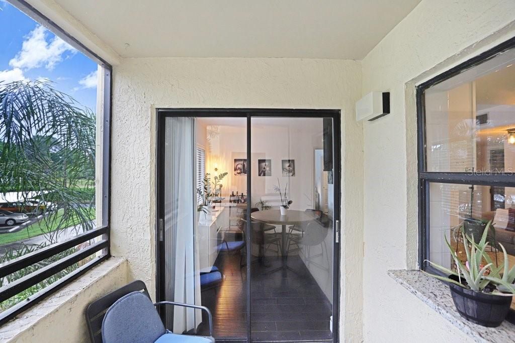 Active With Contract: $145,000 (1 beds, 1 baths, 734 Square Feet)