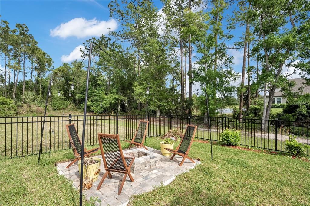 For Sale: $614,000 (3 beds, 2 baths, 2159 Square Feet)