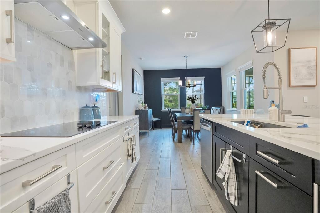 For Sale: $614,000 (3 beds, 2 baths, 2159 Square Feet)