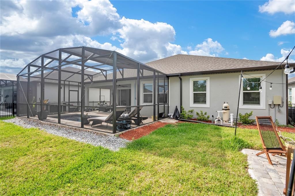 For Sale: $614,000 (3 beds, 2 baths, 2159 Square Feet)