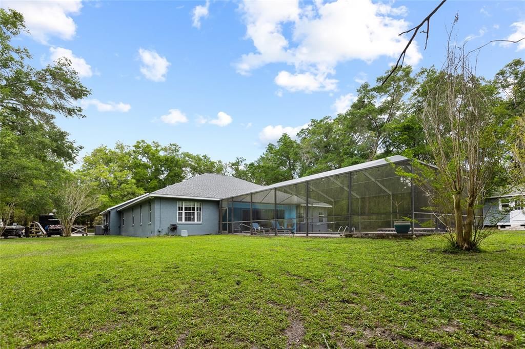 En Venta: $569,000 (4 camas, 2 baños, 2745 Pies cuadrados)