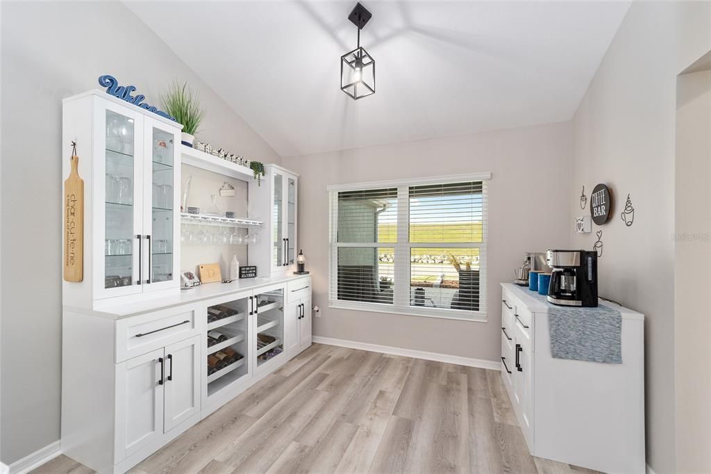 For Sale: $693,000 (4 beds, 3 baths, 2213 Square Feet)