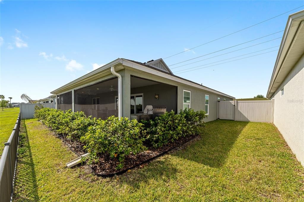 For Sale: $693,000 (4 beds, 3 baths, 2213 Square Feet)