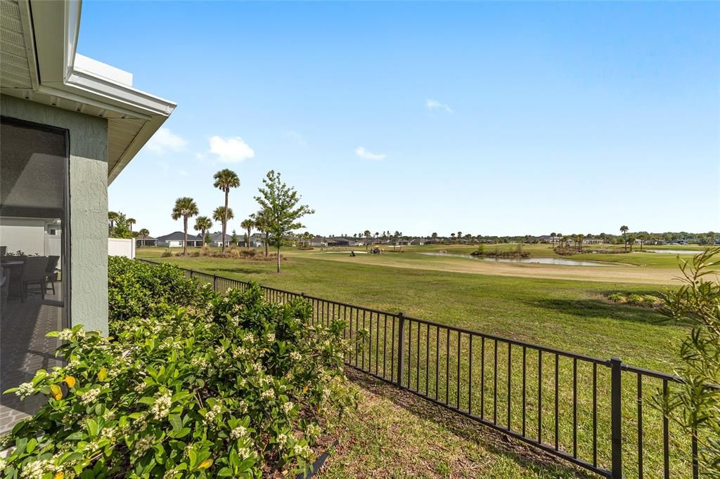 For Sale: $693,000 (4 beds, 3 baths, 2213 Square Feet)