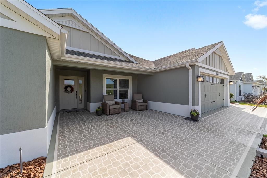 For Sale: $693,000 (4 beds, 3 baths, 2213 Square Feet)