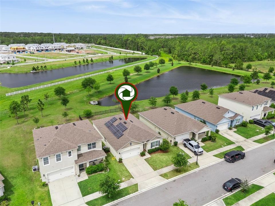 Activo con contrato: $349,999 (4 camas, 2 baños, 1830 Pies cuadrados)