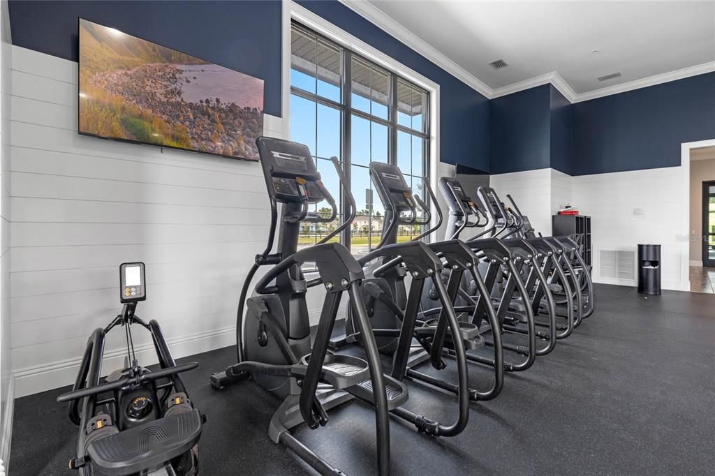 Activo con contrato: $349,999 (4 camas, 2 baños, 1830 Pies cuadrados)