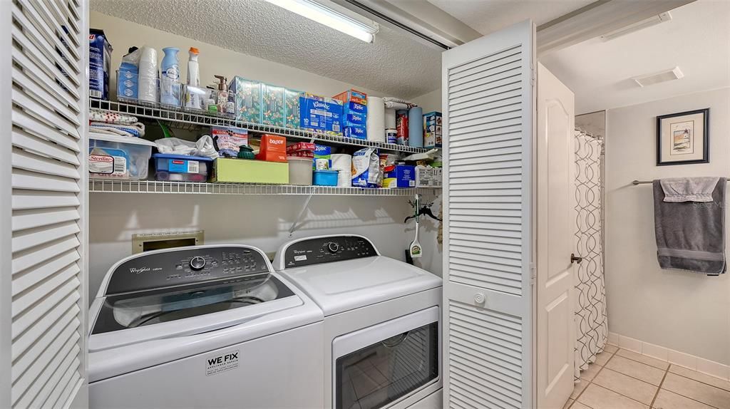 En Venta: $199,900 (2 camas, 2 baños, 1042 Pies cuadrados)