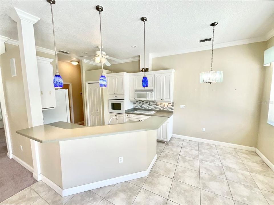 Active With Contract: $2,800 (4 beds, 2 baths, 1763 Square Feet)