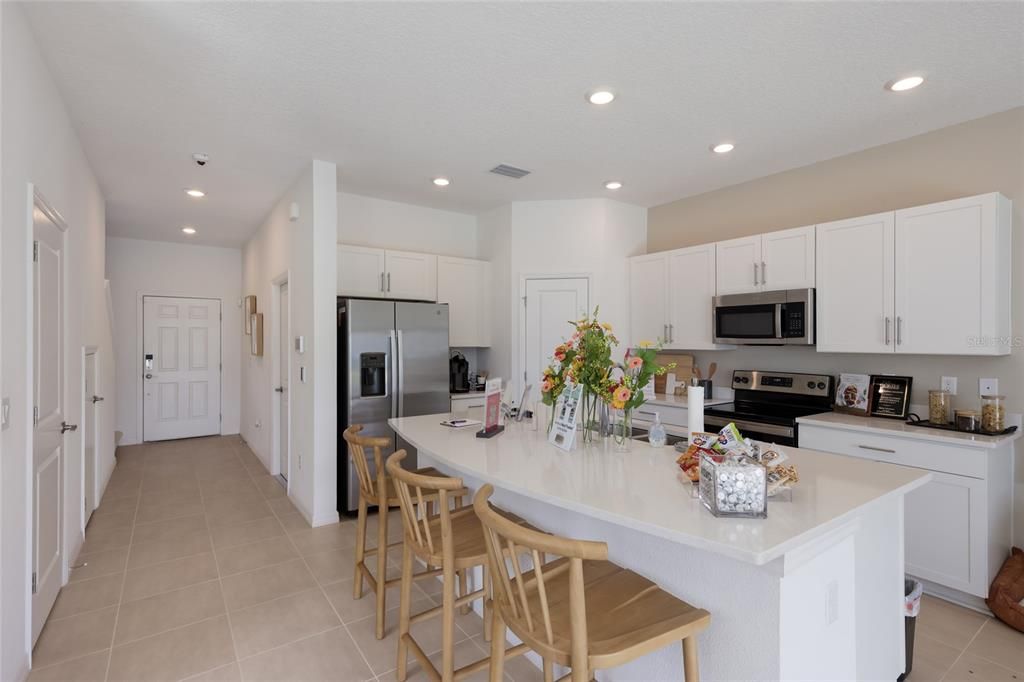 For Sale: $345,000 (3 beds, 2 baths, 1553 Square Feet)