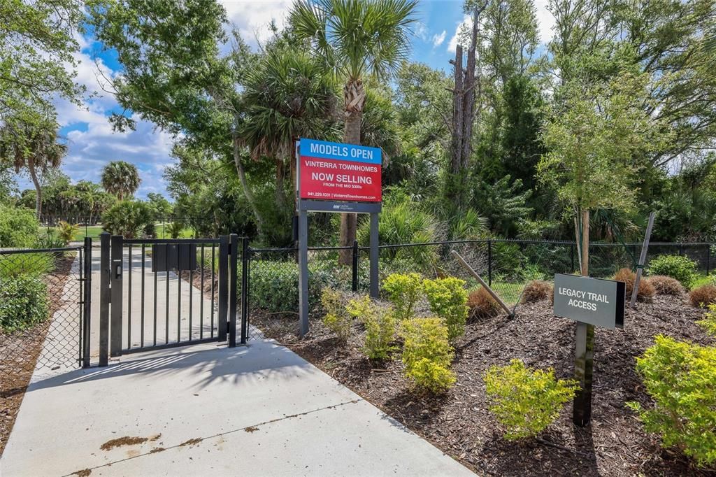 For Sale: $345,000 (3 beds, 2 baths, 1553 Square Feet)