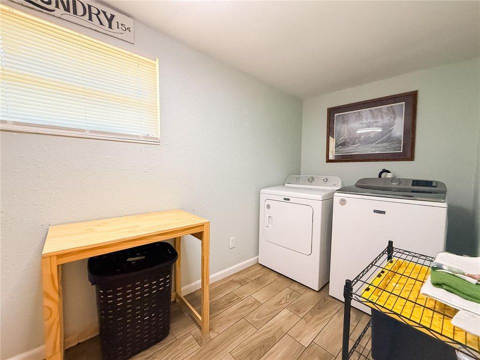 На продажу: $575,000 (3 спален, 3 ванн, 2576 Квадратных фут)