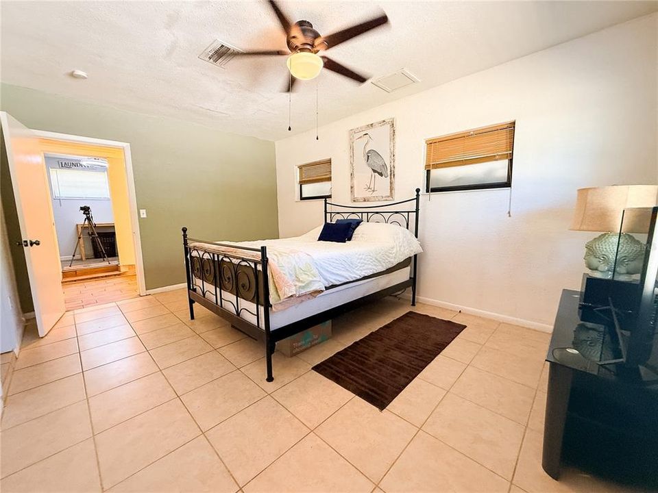 На продажу: $575,000 (3 спален, 3 ванн, 2576 Квадратных фут)