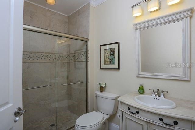 For Rent: $6,000 (3 beds, 3 baths, 2039 Square Feet)