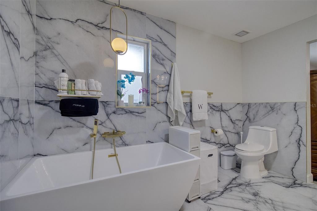 Active With Contract: $615,000 (4 beds, 2 baths, 1980 Square Feet)