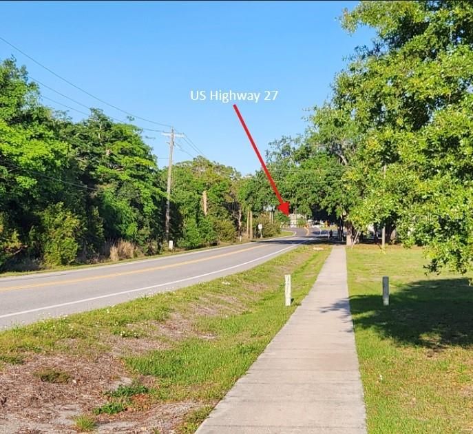 待售: $799,000 (32.58 acres)