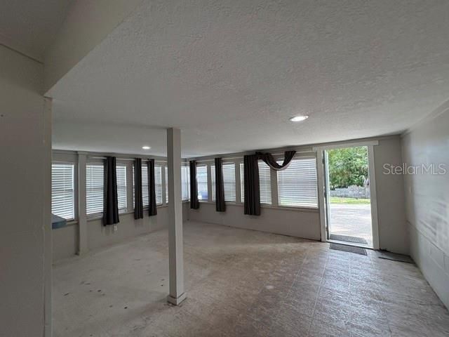 En Venta: $192,000 (2 camas, 1 baños, 1176 Pies cuadrados)