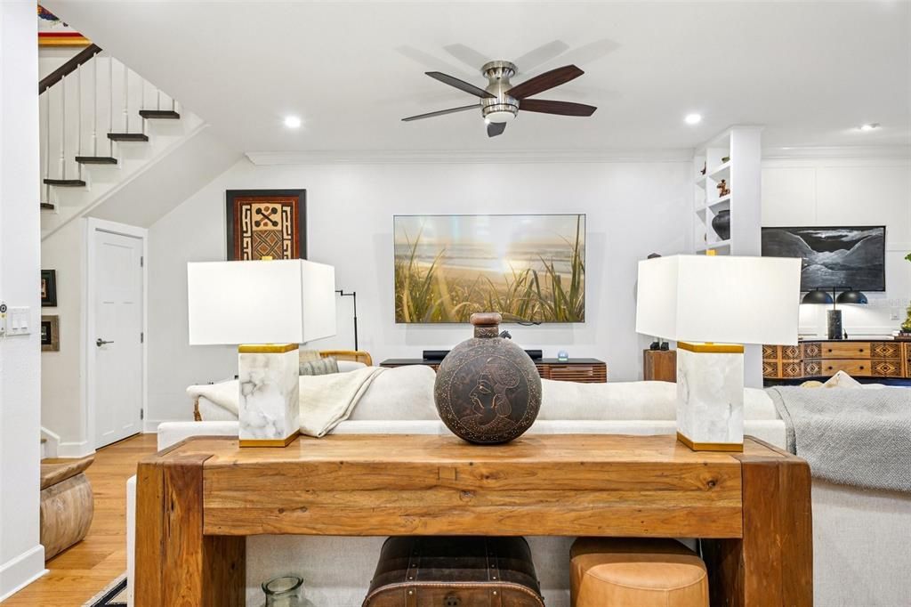 Activo con contrato: $569,000 (3 camas, 2 baños, 1443 Pies cuadrados)
