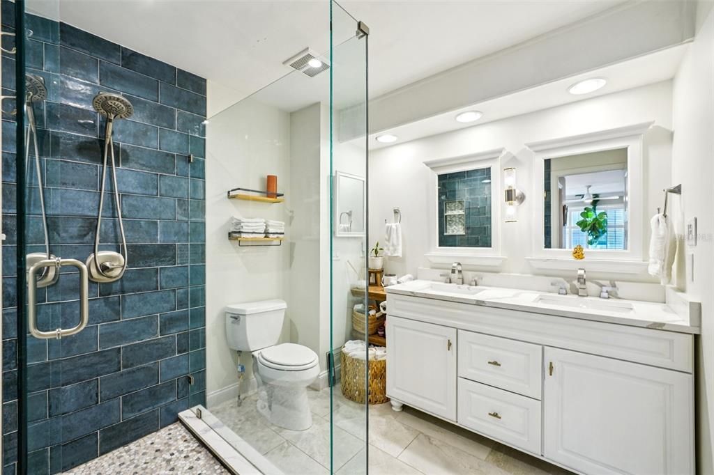 Activo con contrato: $569,000 (3 camas, 2 baños, 1443 Pies cuadrados)