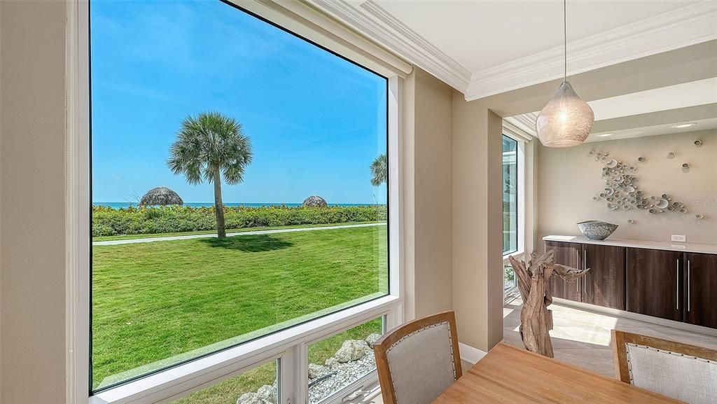 For Sale: $1,595,000 (2 beds, 2 baths, 1513 Square Feet)
