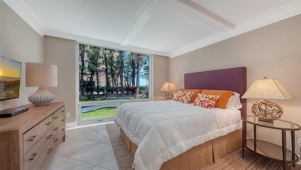 For Sale: $1,595,000 (2 beds, 2 baths, 1513 Square Feet)