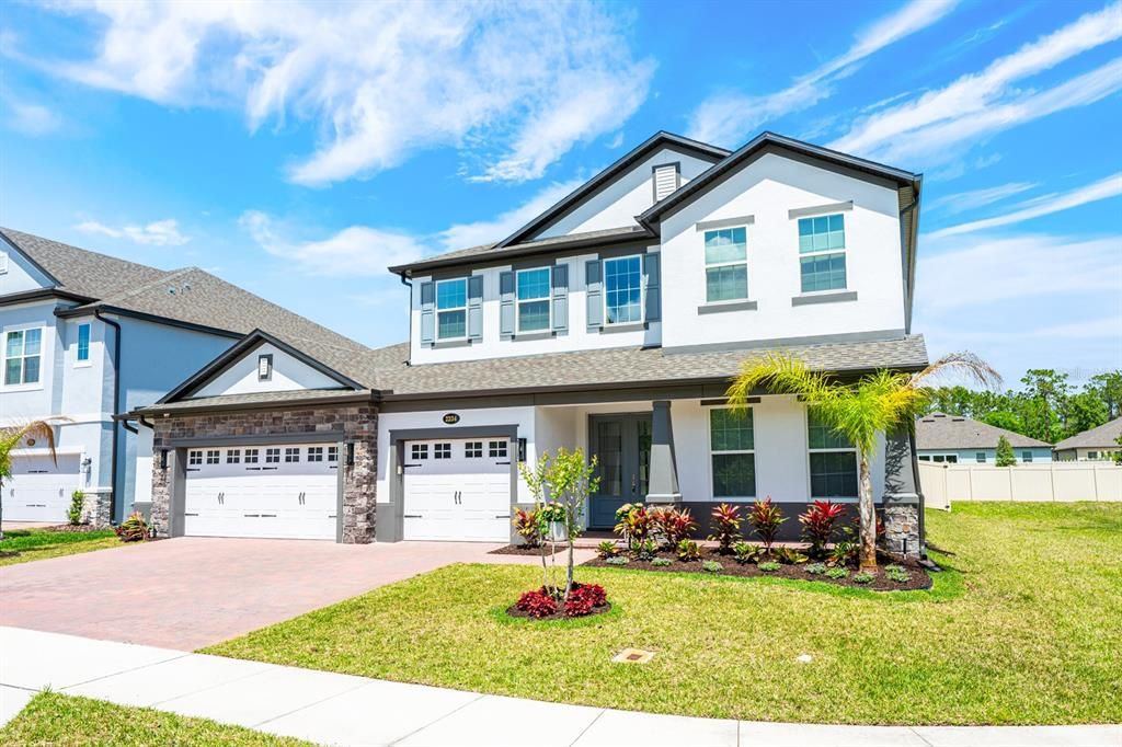 For Sale: $1,100,000 (5 beds, 4 baths, 4360 Square Feet)