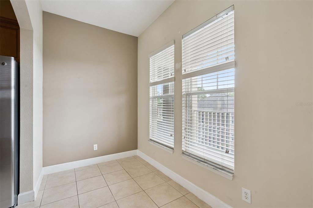 For Sale: $429,000 (3 beds, 2 baths, 1736 Square Feet)