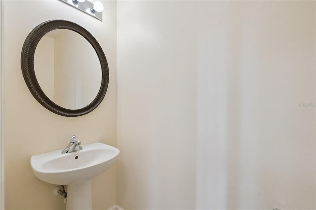 For Sale: $429,000 (3 beds, 2 baths, 1736 Square Feet)