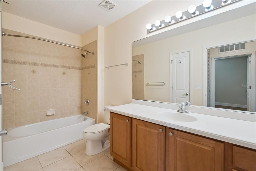 For Sale: $429,000 (3 beds, 2 baths, 1736 Square Feet)