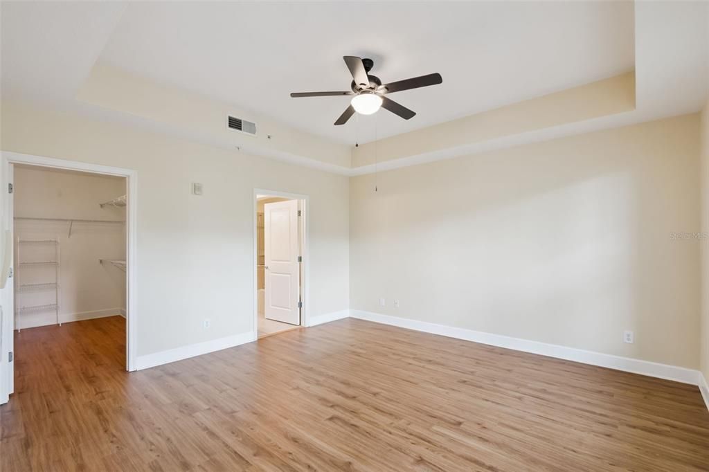 For Sale: $429,000 (3 beds, 2 baths, 1736 Square Feet)