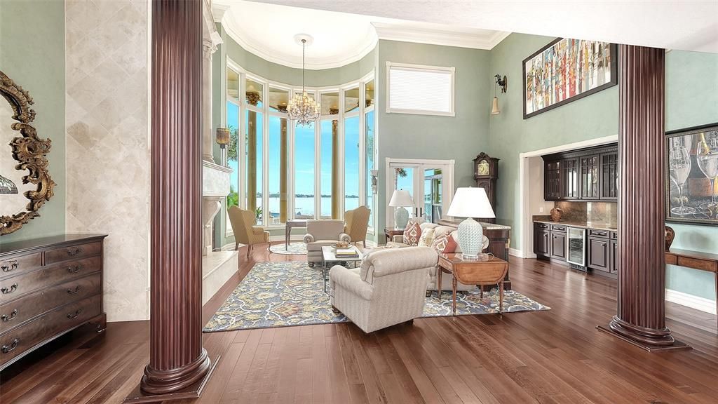 For Sale: $16,950,000 (4 beds, 3 baths, 4852 Square Feet)