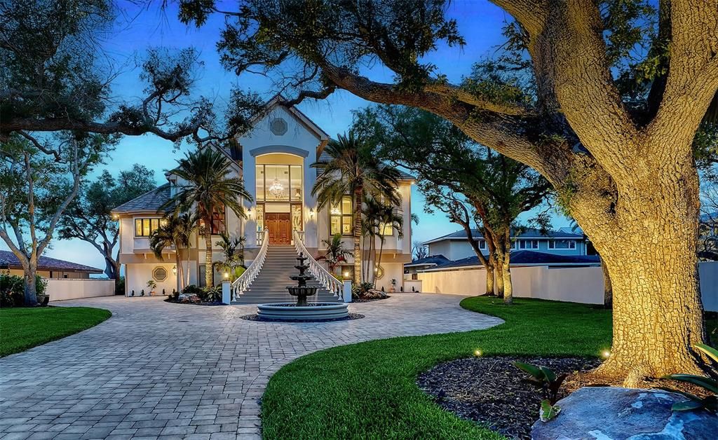 For Sale: $16,950,000 (4 beds, 3 baths, 4852 Square Feet)