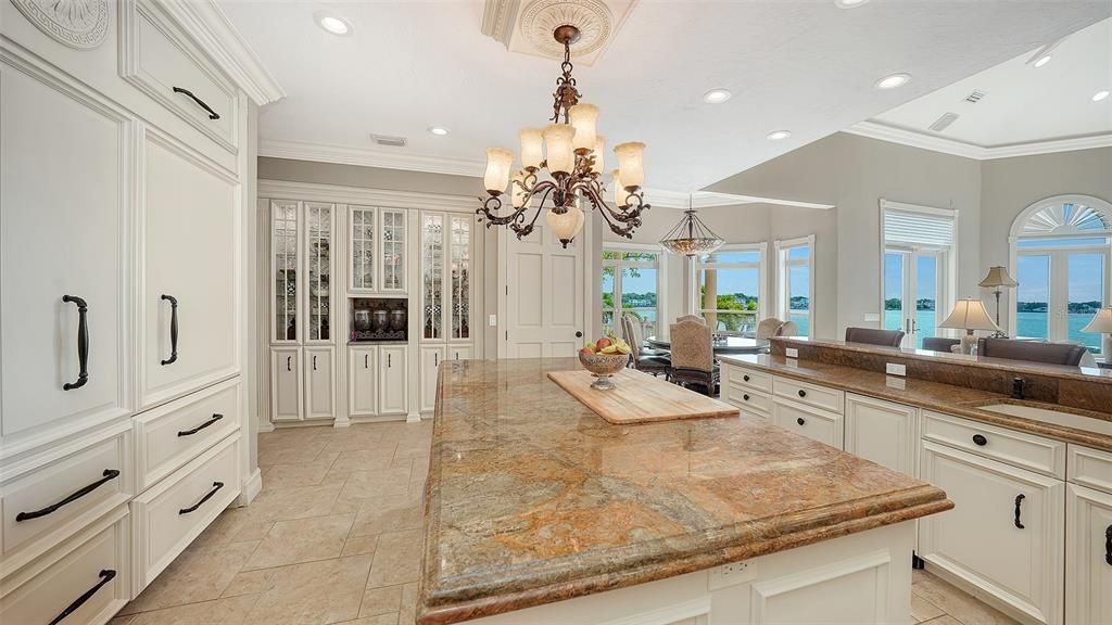 For Sale: $16,950,000 (4 beds, 3 baths, 4852 Square Feet)