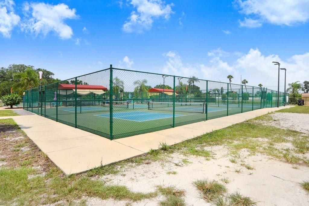 Activo con contrato: $1,950 (2 camas, 2 baños, 1498 Pies cuadrados)