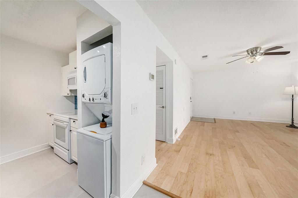 На продажу: $133,500 (1 спален, 1 ванн, 644 Квадратных фут)