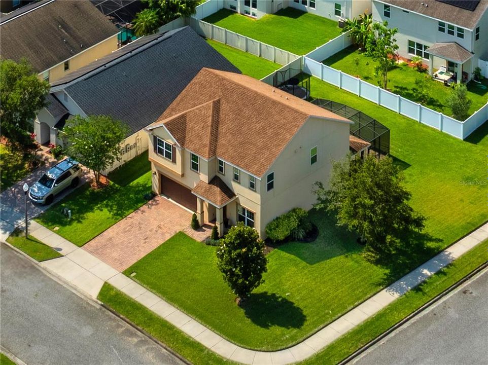 Activo con contrato: $579,900 (4 camas, 2 baños, 2626 Pies cuadrados)