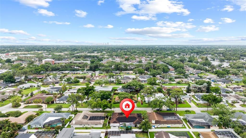 Active With Contract: $750,000 (4 beds, 2 baths, 2702 Square Feet)