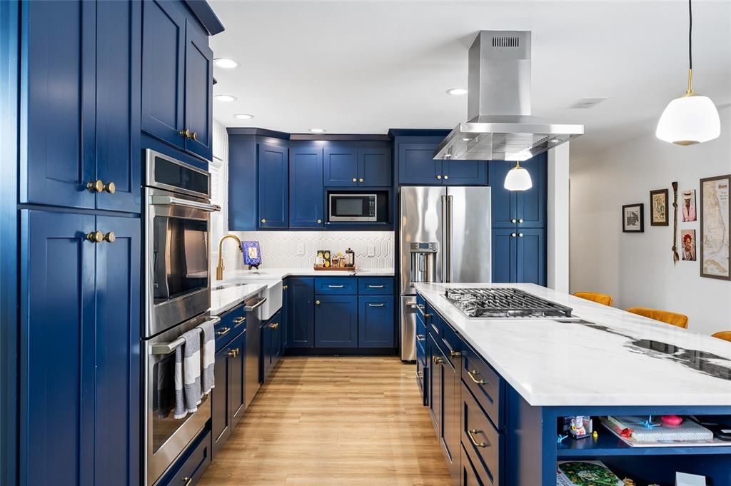 Active With Contract: $750,000 (4 beds, 2 baths, 2702 Square Feet)