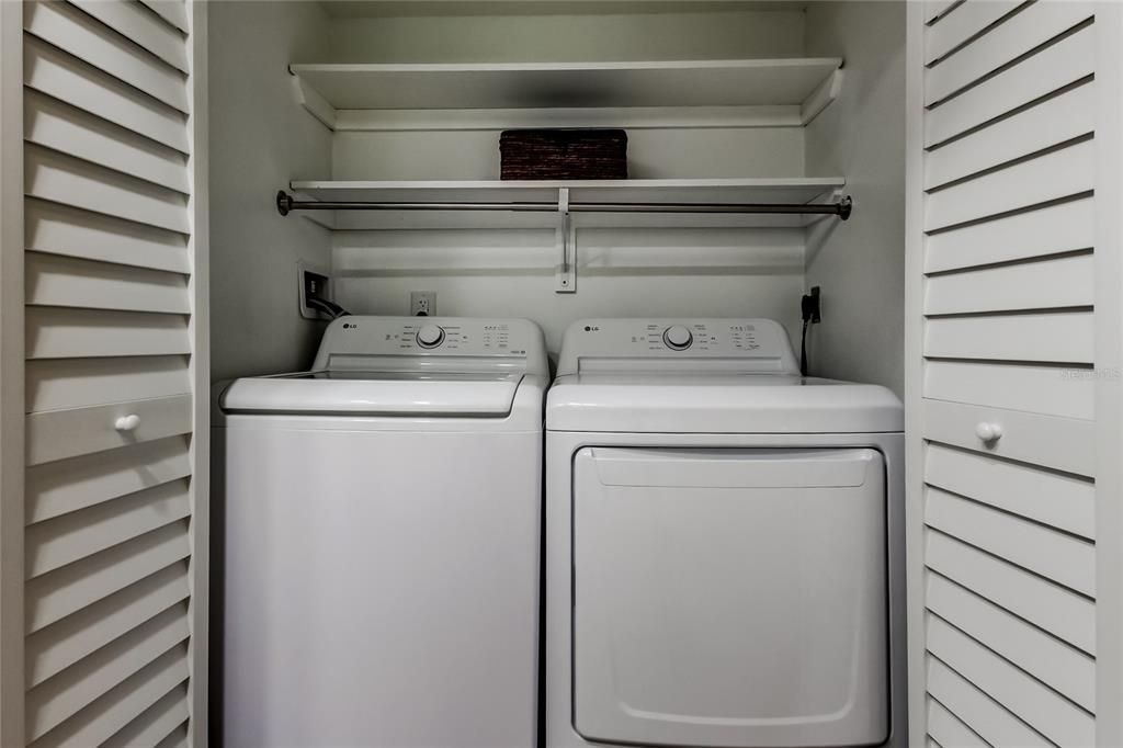 For Rent: $2,675 (1 beds, 1 baths, 805 Square Feet)