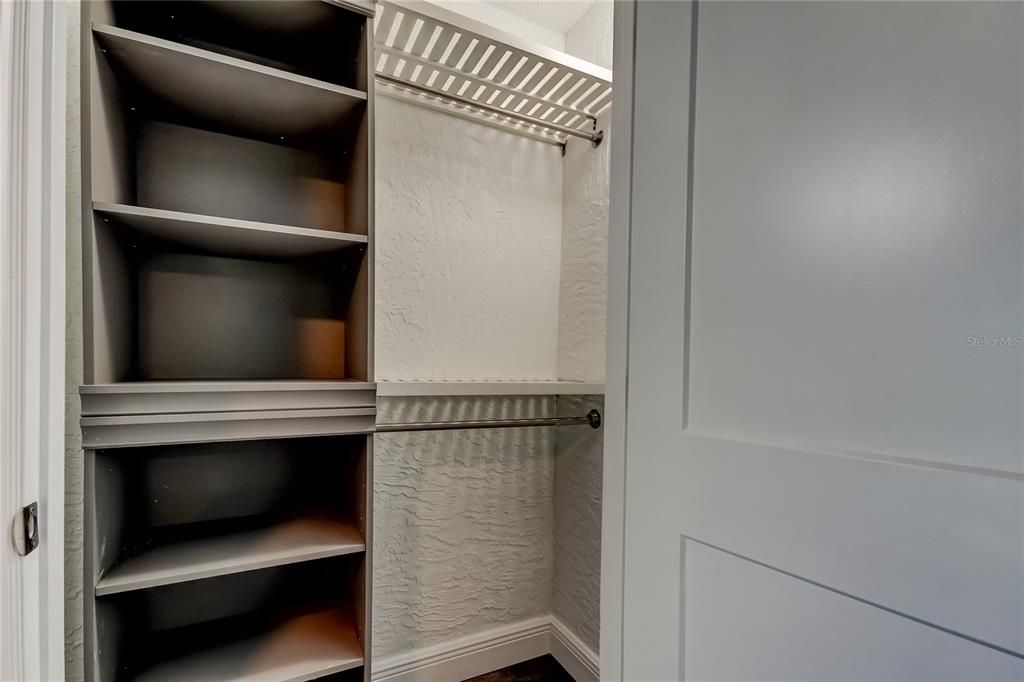 For Rent: $2,675 (1 beds, 1 baths, 805 Square Feet)