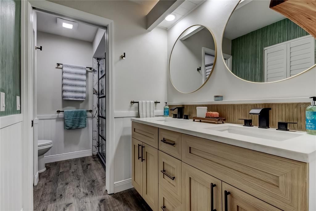For Rent: $2,675 (1 beds, 1 baths, 805 Square Feet)