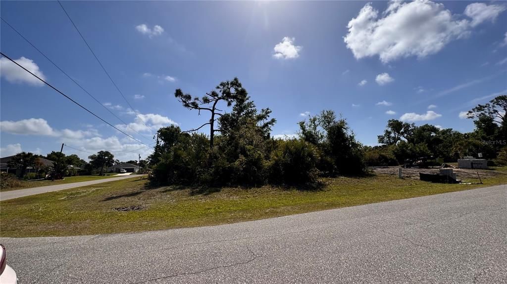 For Sale: $27,500 (0.21 acres)