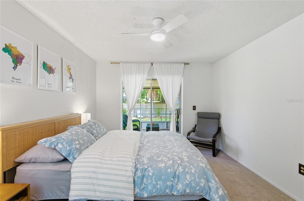 Activo con contrato: $445,000 (3 camas, 2 baños, 1235 Pies cuadrados)